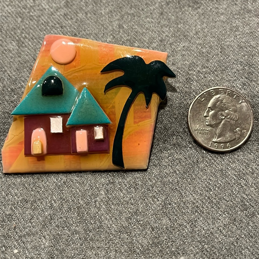 Tropical House Pin by Lucinda - Picture 3 of 3